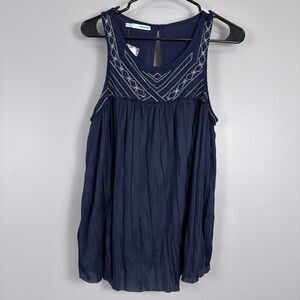 New Maurices Tank Top Size Medium Navy Blue Embroidered Swing Shirt Blouse